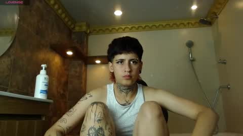 Snapshot of dante_bieber chatting on November 4, 2025, 5:56 pm dante online show from November 4, 2025, 5:56 pm