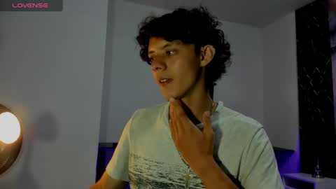 Snapshot of dante_browwn chatting on May 26, 2026, 11:28 am dante_browwn online show from May 26, 2026, 11:28 am