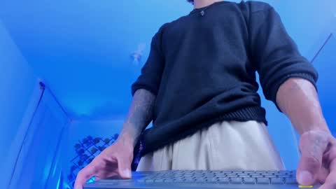 dante_cooper_0 online show from December 13, 2024, 4:33 am