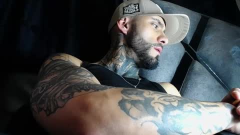 Snapshot of dante_d_angelo_ chatting on April 28, 2026, 6:51 am dante_d_angelo_ online show from April 28, 2026, 6:51 am