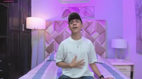 Snapshot of dante_x06 chatting on January 14, 2026, 12:00 pm dante_x06 online show from January 14, 2026, 12:00 pm