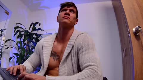 Snapshot of dantecummingss chatting on December 4, 2024, 11:57 pm Dante online show from December 4, 2024, 11:57 pm