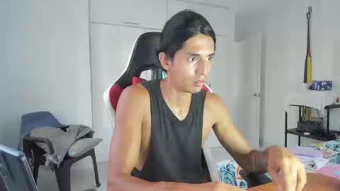 X Dante7373574 online show from November 13, 2025, 10:41 pm