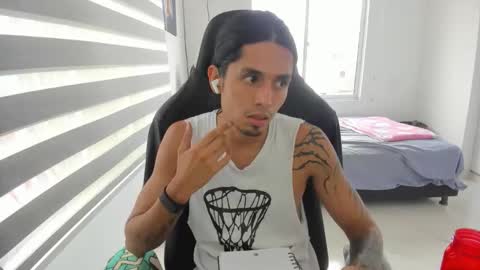 X Dante7373574 online show from February 22, 2026, 9:46 pm