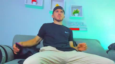 Snapshot of danteeblake chatting on March 1, 2026, 11:18 pm Dante online show from March 1, 2026, 11:18 pm