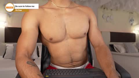 Snapshot of danteestone chatting on October 27, 2025, 8:35 pm Dante online show from October 27, 2025, 8:35 pm