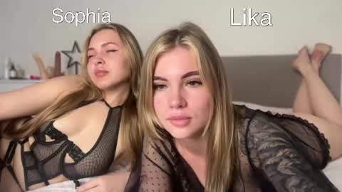 Snapshot of danteetbeatrix chatting on March 25, 2026, 10:21 am DanteetBeatrix online show from March 25, 2026, 10:21 am