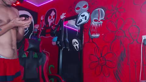 Snapshot of dantehellsingx chatting on December 2, 2025, 1:44 am dantehellsingx online show from December 2, 2025, 1:44 am