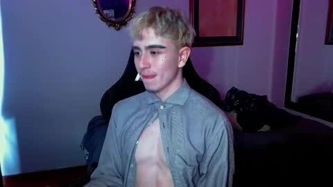 danteobscuro online show from November 25, 2025, 7:58 pm