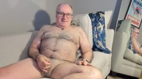 Mark online show from November 22, 2025, 7:40 am