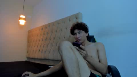 dantex_ online show from November 18, 2025, 2:06 am