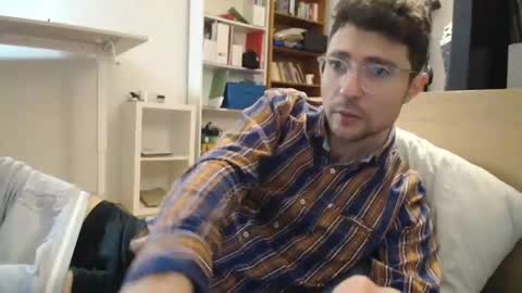 Snapshot of dantheman233 chatting on December 20, 2024, 1:54 pm Daniel online show from December 20, 2024, 1:54 pm