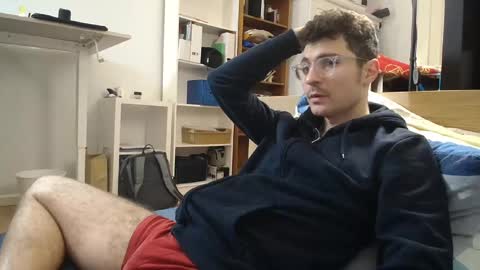 Snapshot of dantheman233 chatting on December 22, 2024, 8:14 pm Daniel online show from December 22, 2024, 8:14 pm