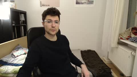 Snapshot of dantheman233 chatting on February 9, 2025, 7:19 pm Daniel online show from February 9, 2025, 7:19 pm