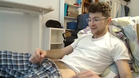 Snapshot of dantheman233 chatting on March 8, 2025, 11:48 am Daniel online show from March 8, 2025, 11:48 am