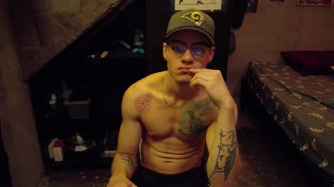 dany_kyng online show from March 25, 2026, 6:58 pm