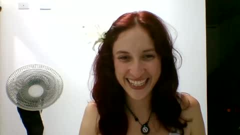 Danysca online show from July 26, 2026, 6:43 am
