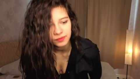 Snapshot of daphineskarda chatting on June 11, 2026, 4:54 am Amber online show from June 11, 2026, 4:54 am