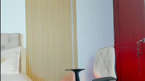 Antonella Mora online show from June 1, 2026, 12:18 pm