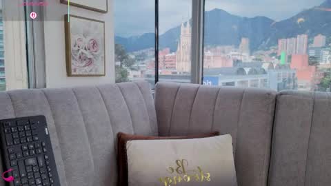 Snapshot of daphne_chers chatting on April 21, 2026, 8:34 pm daphne_chers online show from April 21, 2026, 8:34 pm