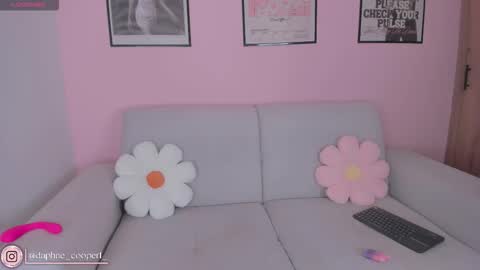 daphne_cooper1 online show from February 8, 2026, 3:21 am