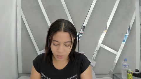Snapshot of daphne_culeht chatting on April 4, 2026, 1:08 pm daphne_culeht online show from April 4, 2026, 1:08 pm