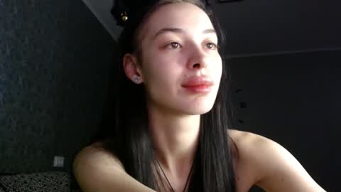 Snapshot of daphne_darkthorn chatting on November 26, 2025, 7:59 pm Daphne Darkthorn online show from November 26, 2025, 7:59 pm
