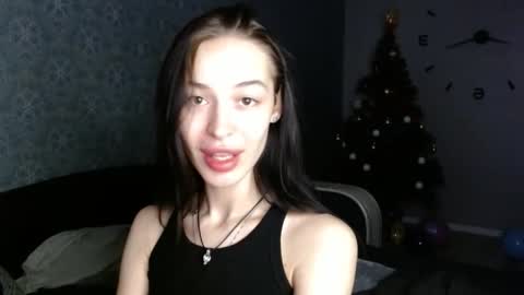 Snapshot of daphne_darkthorn chatting on December 3, 2025, 7:12 pm Daphne Darkthorn online show from December 3, 2025, 7:12 pm