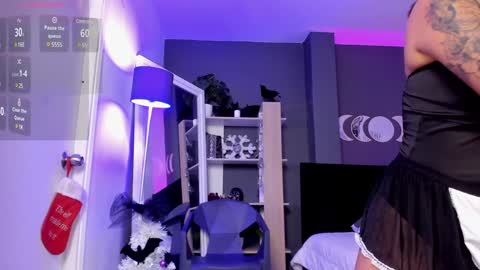  Daphne Miller  online show from December 6, 2024, 12:49 pm