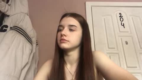 Emilia online show from March 4, 2026, 1:28 pm