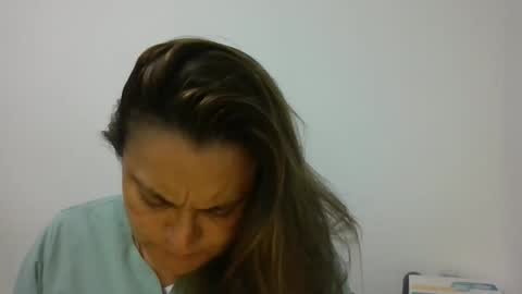 dapnne online show from January 5, 2026, 8:23 pm