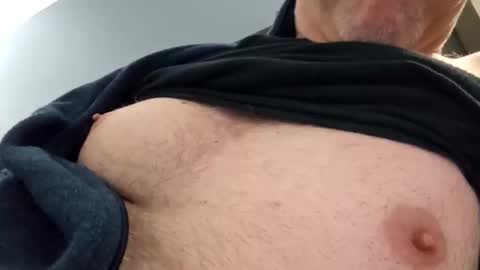 Snapshot of dar092012 chatting on December 16, 2025, 9:53 pm dar092012 online show from December 16, 2025, 9:53 pm