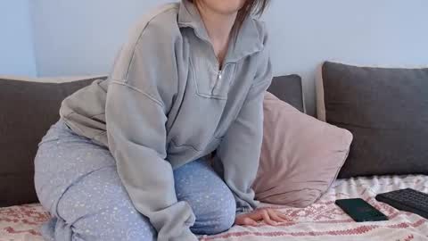 Dasha online show from February 5, 2025, 1:11 pm