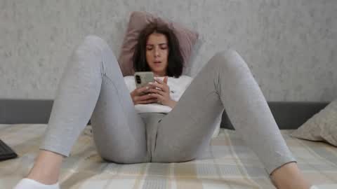 Dasha online show from May 18, 2026, 6:08 am