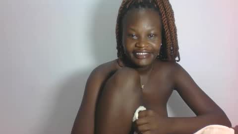 Snapshot of darberry21 chatting on February 19, 2026, 3:13 am ESTHER online show from February 19, 2026, 3:13 am