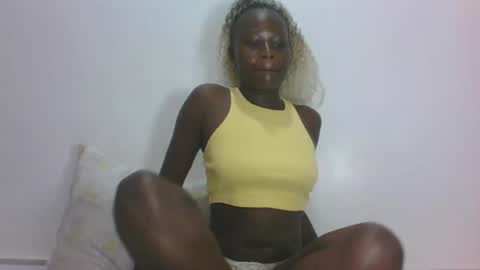 ESTHER online show from July 4, 2026, 5:24 am