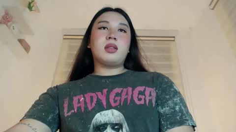 Snapshot of darcy_world chatting on April 19, 2026, 3:44 pm DARCY online show from April 19, 2026, 3:44 pm