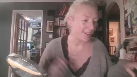 Darcy online show from February 2, 2026, 9:08 am