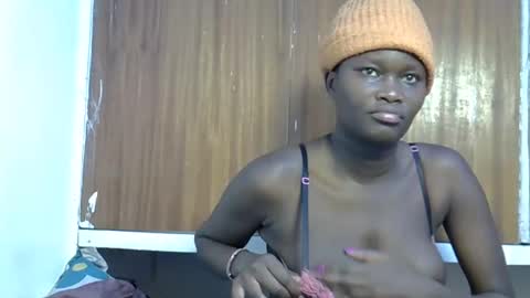 dare_daisy online show from October 19, 2025, 12:44 am