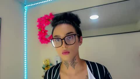 Dary online show from April 13, 2026, 9:31 pm