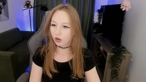 Snapshot of dariatate chatting on April 8, 2026, 11:21 am Daria Tate online show from April 8, 2026, 11:21 am
