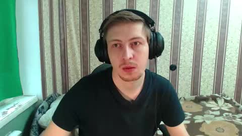 darienlarge online show from November 6, 2025, 7:42 am