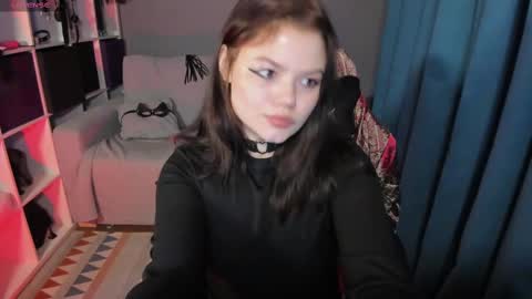 Dari the it woman online show from January 14, 2025, 8:48 pm