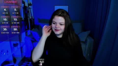 Dari the it woman online show from February 16, 2025, 9:05 pm