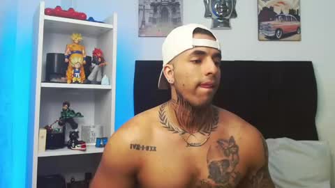 Darius Phoenix  online show from March 8, 2025, 8:00 am