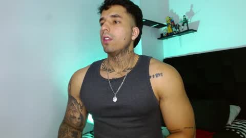 Darius Phoenix  online show from March 31, 2026, 10:10 pm