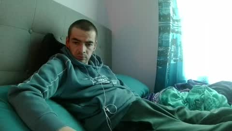 dark377 online show from April 1, 2026, 9:23 pm