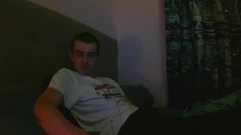 Snapshot of dark377 chatting on April 25, 2026, 2:36 am dark377 online show from April 25, 2026, 2:36 am