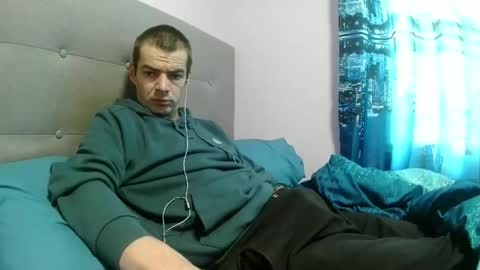 Snapshot of dark377 chatting on April 25, 2026, 1:41 pm dark377 online show from April 25, 2026, 1:41 pm