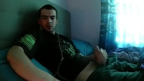 Snapshot of dark377 chatting on May 16, 2026, 1:43 pm dark377 online show from May 16, 2026, 1:43 pm
